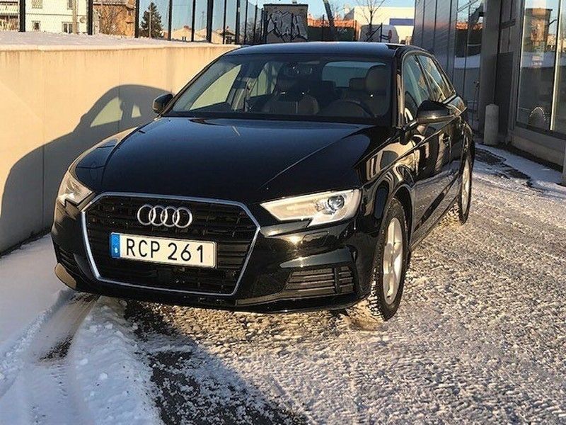 Begagnad 2018 Audi A3 Sportback 1.5 Benzin 150 HK (189 000 kr) 82430 HUDIKSVALL AutoUncle