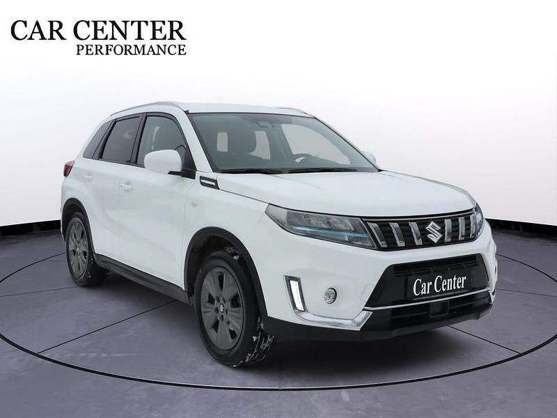 Begagnad Suzuki Vitara 102 HK (75 kW) 2022 Vit SUV