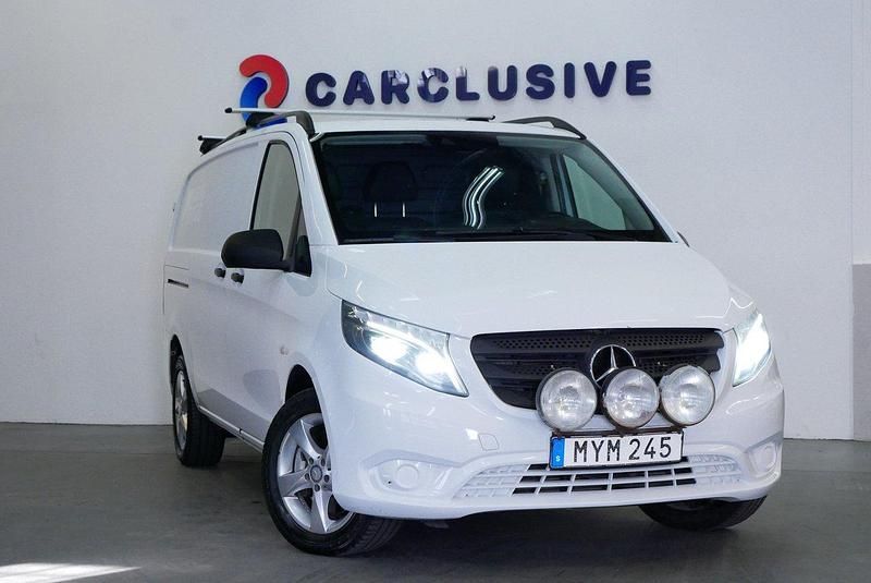 Vit Begagnad 2016 Mercedes Vito Minibuss | 139 000 kr - Bild 1/4
