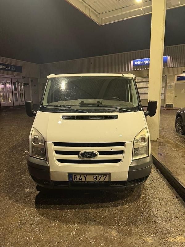 Begagnad Ford Transit 115 HK (84 kW) 2011
