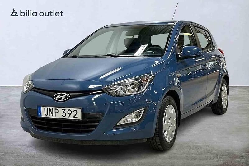Blå Begagnad 2015 Hyundai i20 Halvkombi | 89 900 kr - Bild 1/1