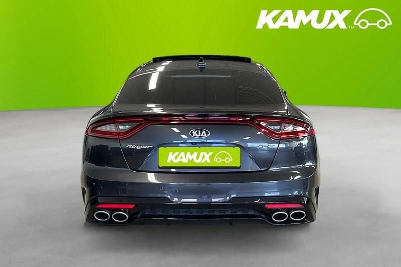 Begagnad Kia Stinger GT 370 HK (272 kW) 2018 Silver/grå Halvkombi