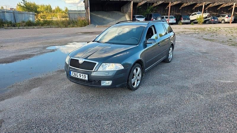 Begagnad 2008 Skoda Octavia Kombi | 21 900 kr (Bra pris) - Bild 1/4
