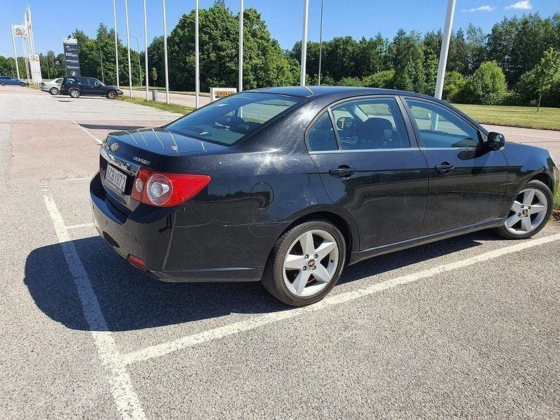 Begagnad Chevrolet Epica 144 HK (105 kW) 2006 Svart Sedan
