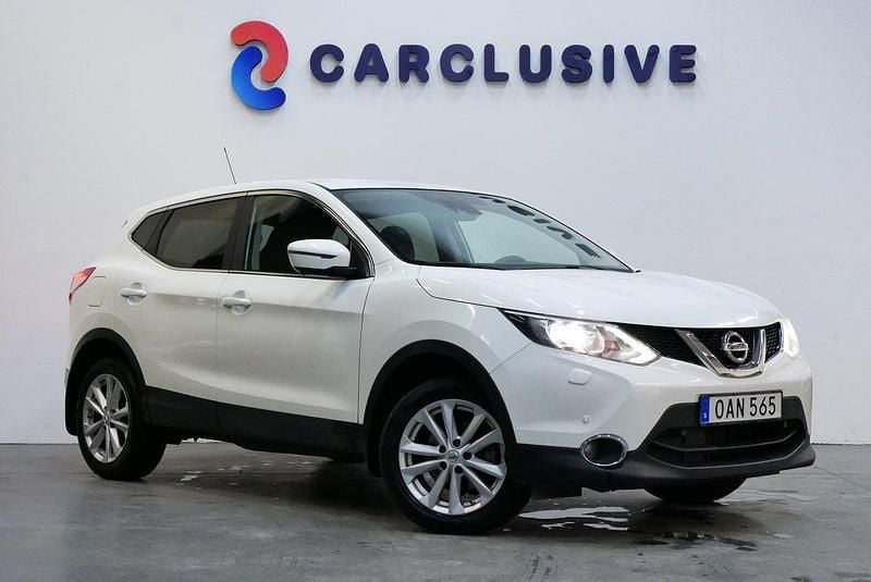 Vit Begagnad 2016 Nissan Qashqai 360º SUV | 119 900 kr (Marknadspris) - Bild 1/4