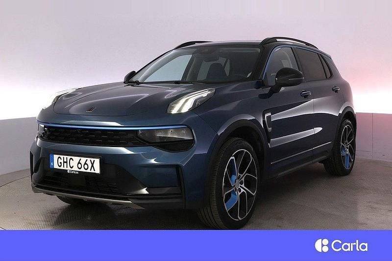 Blå Begagnad 2022 Lynk & Co 01 SUV | 303 900 kr (Marknadspris) - Bild 1/4
