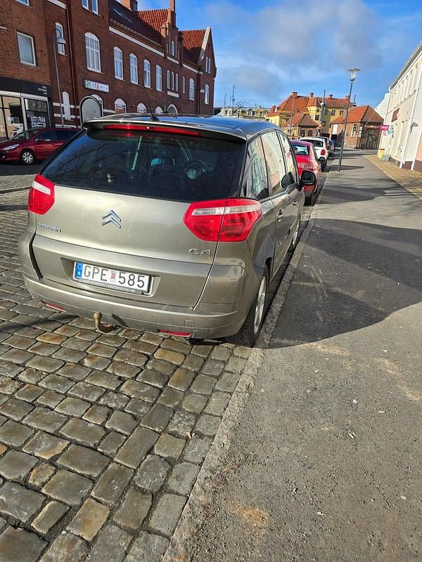 Begagnad Citroën C4 Picasso 140 HK (102 kW) 2008 Minibuss