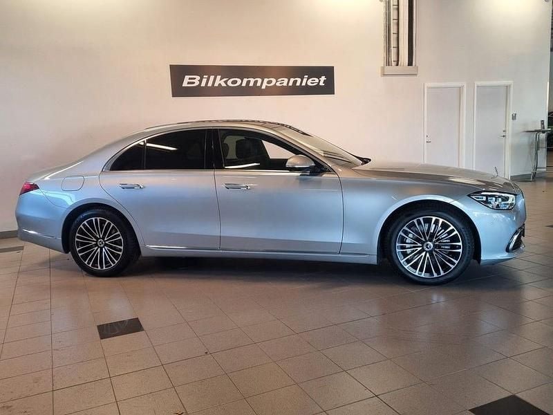 Begagnad Mercedes S500 435 HK (319 kW) 2021 Silver Sedan