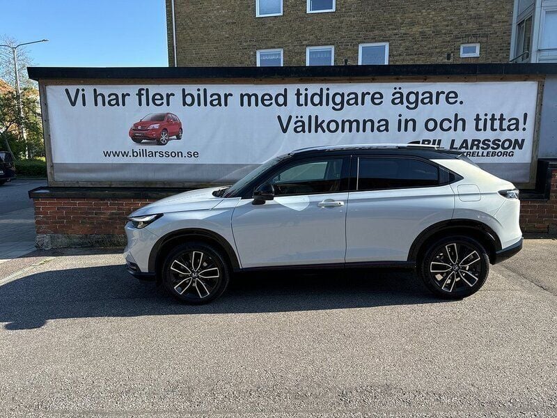 Vit Begagnad 2022 Honda HR-V Advance SUV | 299 000 kr (Marknadspris) - Bild 1/4