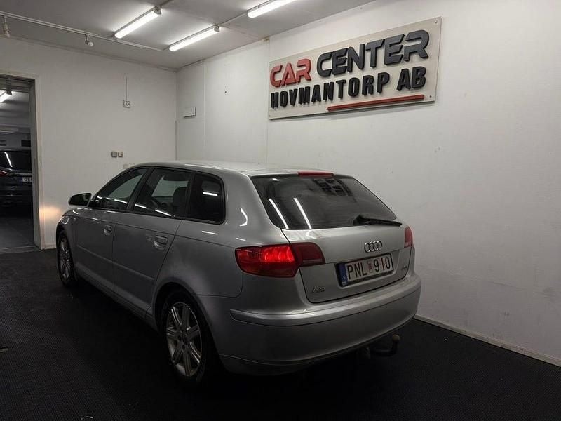 Begagnad Audi A3 Comfort 200 HK (147 kW) 2007 Silver Halvkombi