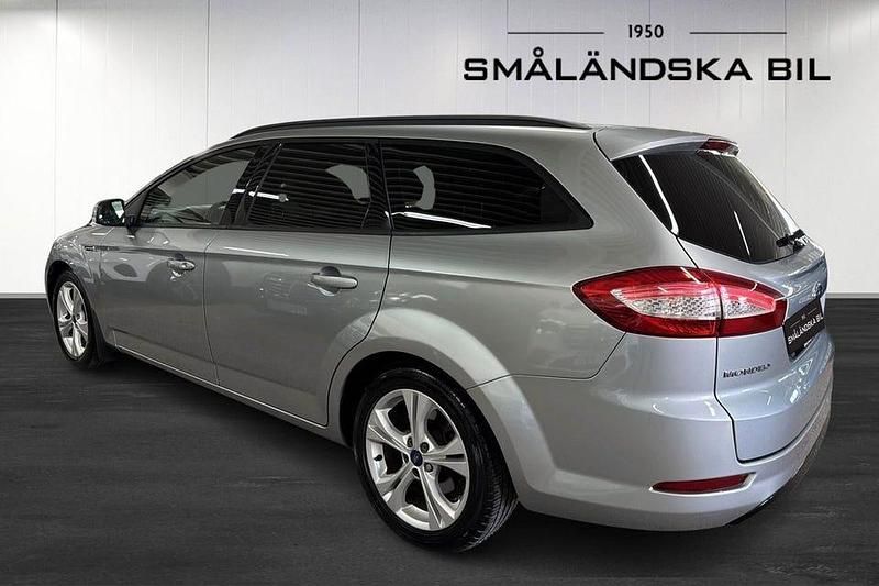 Begagnad Ford Mondeo Sport 116 HK (85 kW) 2013 Grå Kombi
