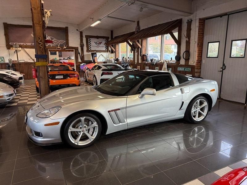 Silver Begagnad 2013 Chevrolet Corvette C6 Sport Sportkupé | 539 000 kr - Bild 1/4