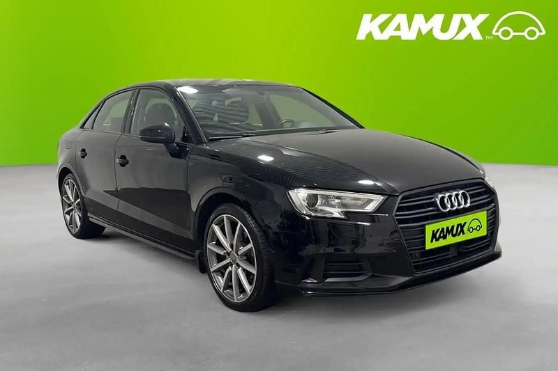 Svart Begagnad 2018 Audi A3 Proline Sedan | 188 900 kr (Marknadspris) - Bild 1/4