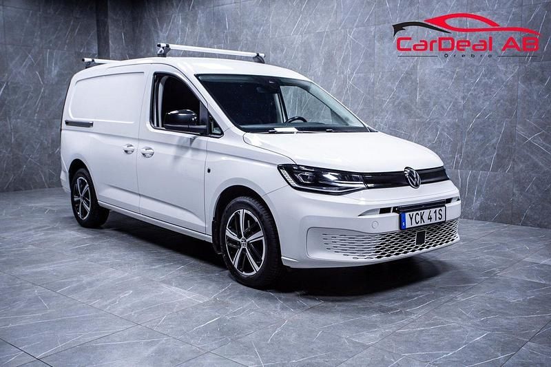 Vit Begagnad 2023 VW Caddy Maxi Minibuss | 259 800 kr (Marknadspris) - Bild 1/4