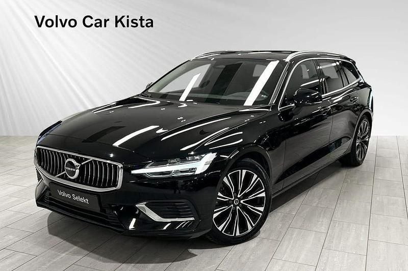 Svart Begagnad 2023 Volvo V60 Core Kombi | 389 900 kr (Bra pris) - Bild 1/3