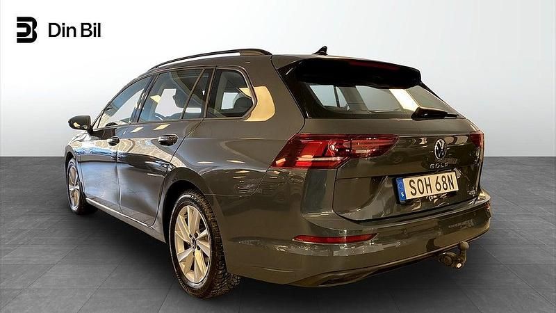 Begagnad VW Golf VIII Life 150 HK (110 kW) 2025 Dolphin grey metallic Kombi