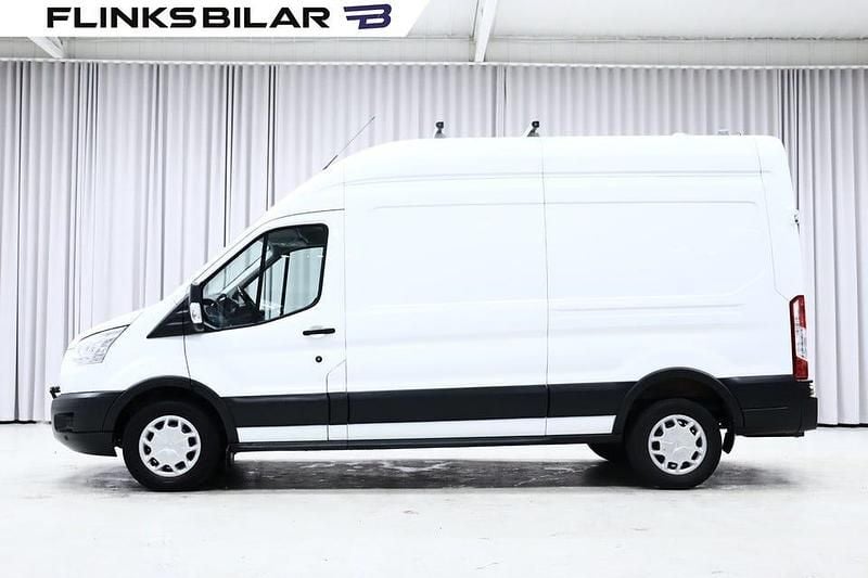 Vit Begagnad 2018 Ford Transit Van | 248 900 kr (Dyr) - Bild 1/4