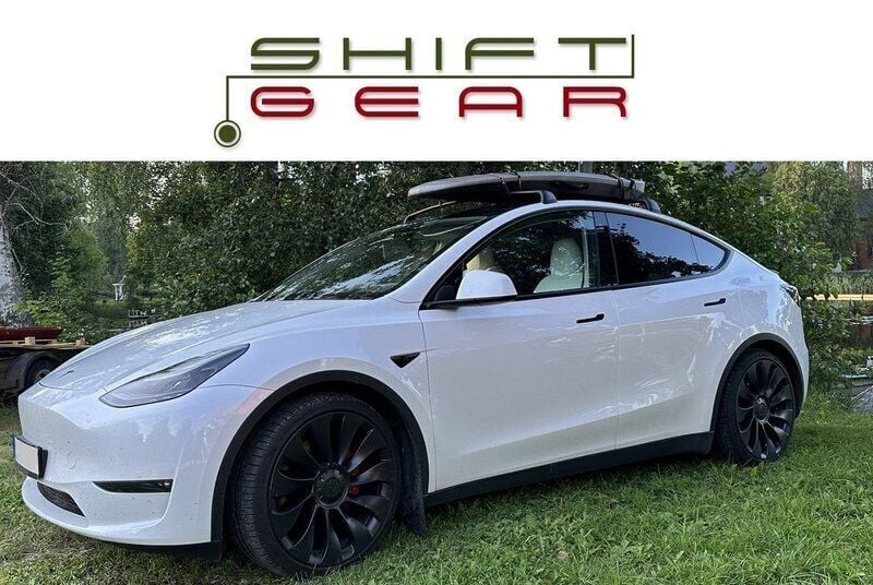 Begagnad 2023 Tesla Model Y Performance SUV | 485 000 kr - Bild 1/4