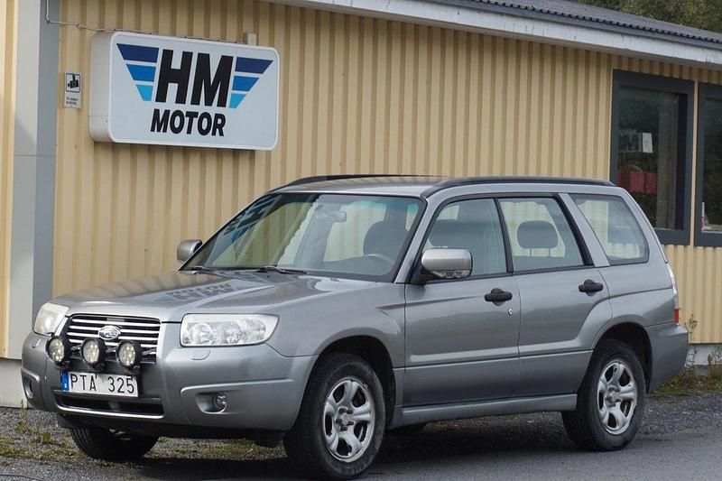 Grå Begagnad 2007 Subaru Forester SUV | 45 000 kr - Bild 1/4