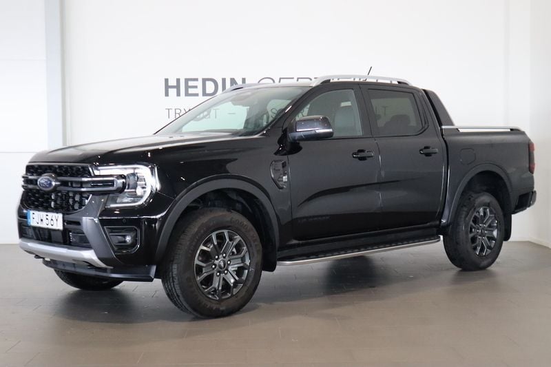 Svart Begagnad 2023 Ford Ranger Wildtrack Pickup | 558 340 kr (Dyr) - Bild 1/4