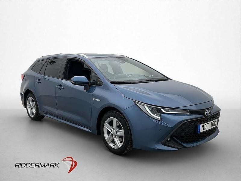 Begagnad Toyota Corolla Style 122 HK (89 kW) 2019 Blå Kombi