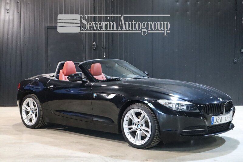 Svart Begagnad 2009 BMW Z4 Cab | 249 000 kr (Lite dyr) - Bild 1/4