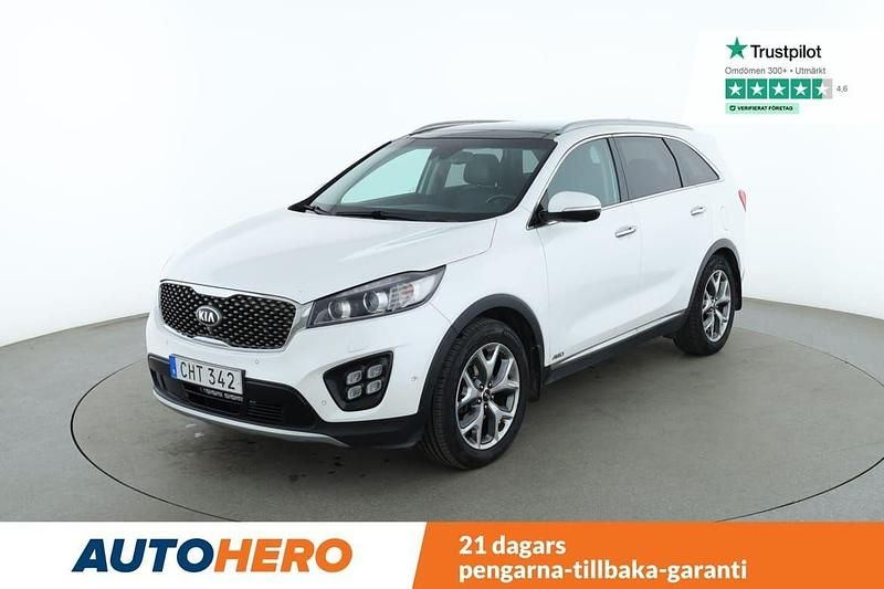 Vit Begagnad 2017 Kia Sorento SUV | 209 000 kr (Marknadspris) - Bild 1/4