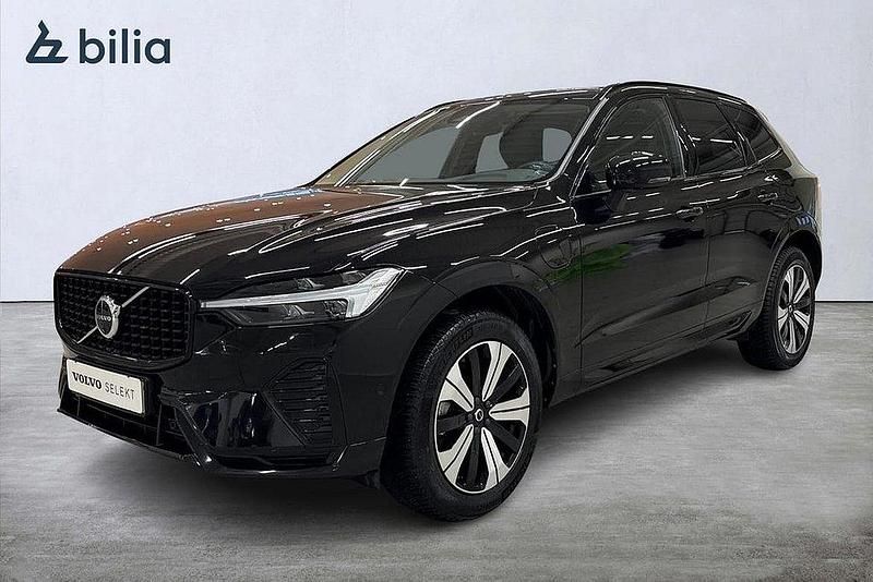 Svart Begagnad 2023 Volvo XC60 Plus SUV | 519 900 kr (Marknadspris) - Bild 1/3