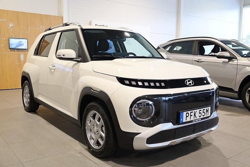 Begagnad Hyundai Inster Advanced 85 kW (116 HK) 2024 Vit Halvkombi