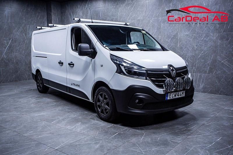 Vit Begagnad 2020 Renault Trafic Van | 129 800 kr (Bra pris) - Bild 1/4
