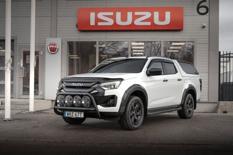 Vit Ny 2024 Isuzu D-Max Pickup | 811 250 kr - Bild 1/4