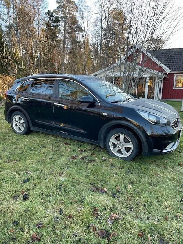 Begagnad 2018 Kia Niro SUV | 140 000 kr (Bra pris) - Bild 1/4