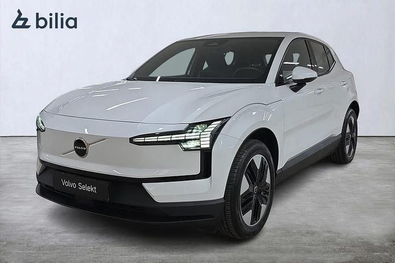 Begagnad Volvo EX30 Core 202 kW (275 HK) 2024 Vit SUV