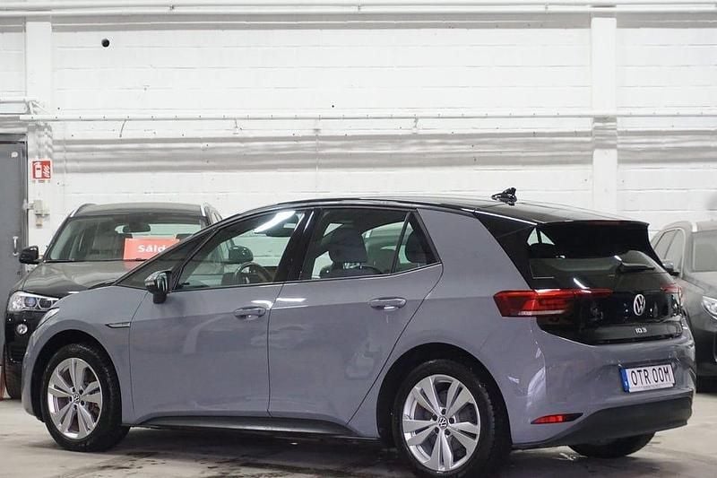 Begagnad VW ID.3 Pro Performance 150 kW (204 HK) 2022 Grå Halvkombi
