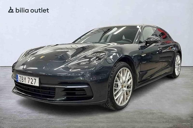 Begagnad Porsche Panamera Sport Turismo 2018 Grå Kombi