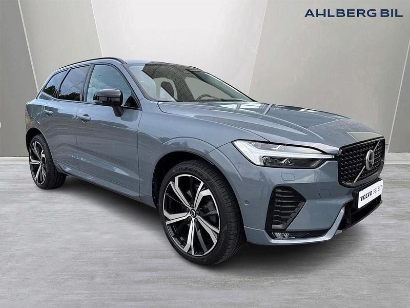 Grå Begagnad 2023 Volvo XC60 Ultimate SUV | 474 500 kr (Dyr) - Bild 1/4