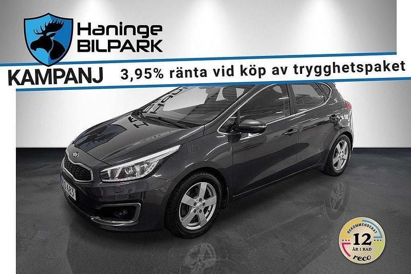 Grå Begagnad 2016 Kia Ceed Halvkombi | 119 900 kr (Marknadspris) - Bild 1/1