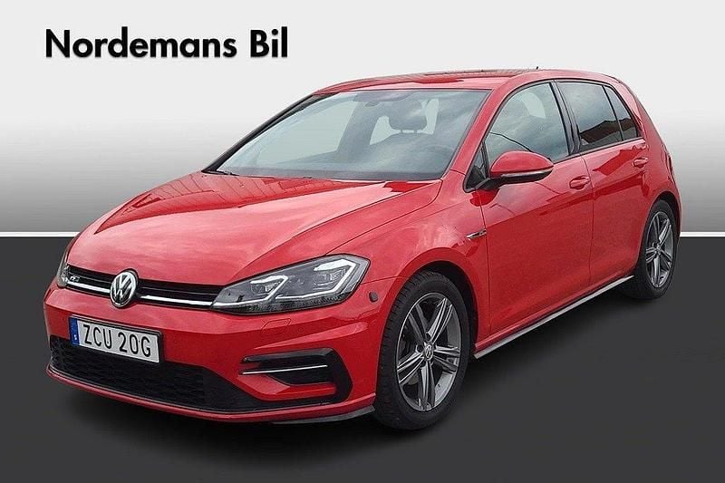 Röd Begagnad 2019 VW Golf VIII Kombi | 189 900 kr (Marknadspris) - Bild 1/4