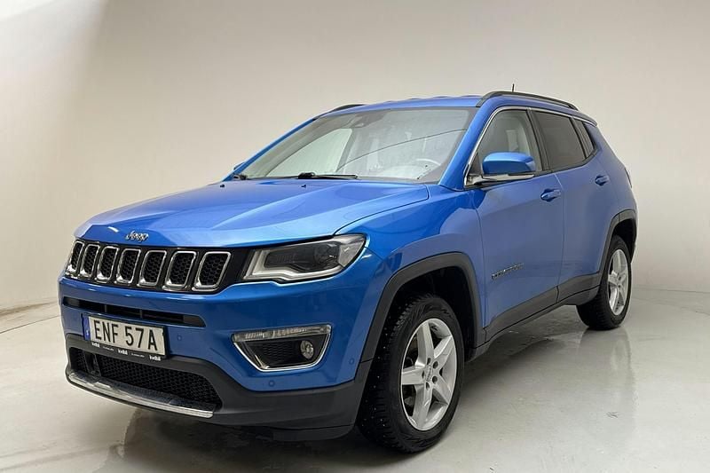 Blå Begagnad 2019 Jeep Compass Limited SUV | 149 000 kr (Bra pris) - Bild 1/4
