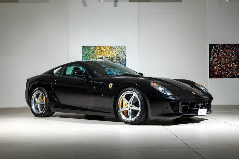 Svart Begagnad 2007 Ferrari 599 Sportkupé | 1 700 000 kr - Bild 1/4