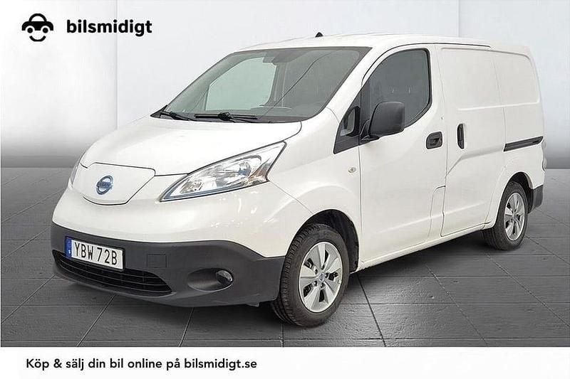 Vit Begagnad 2019 Nissan e-NV200 Minibuss | 148 800 kr (Marknadspris) - Bild 1/3