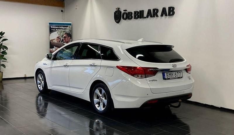 Begagnad Hyundai i40 136 HK (100 kW) 2014 Vit Kombi