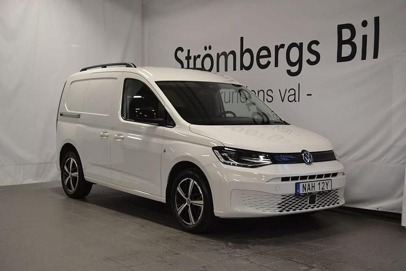 Vit Begagnad 2024 VW Caddy Minibuss | 369 000 kr (Dyr) - Bild 1/4