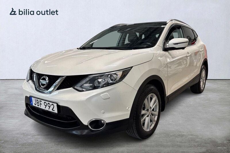 Vit Begagnad 2017 Nissan Qashqai Tekna SUV | 144 800 kr (Marknadspris) - Bild 1/4