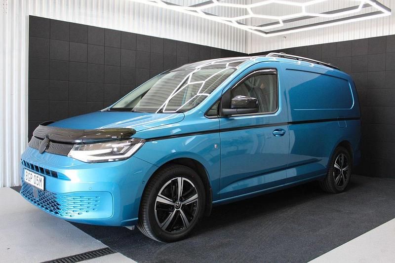 Blå Begagnad 2021 VW Caddy Maxi Minibuss | 329 000 kr - Bild 1/4