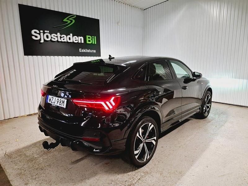Begagnad Audi Q3 S-Line 245 HK (180 kW) 2022 Svart SUV
