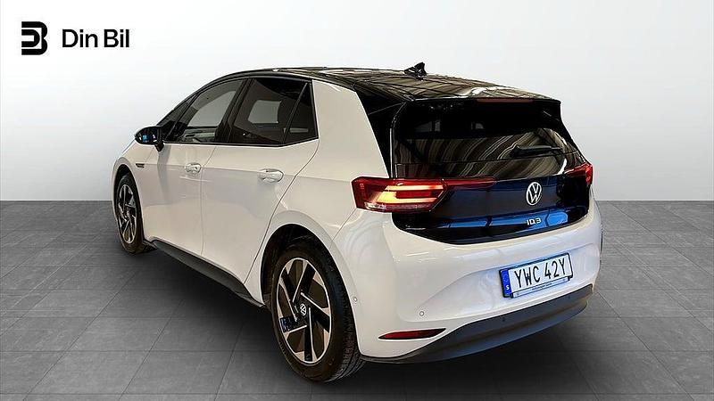Begagnad VW ID.3 Pro Performance 150 kW (204 HK) 2023 Vit Halvkombi