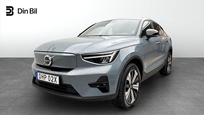 Grå Begagnad 2022 Volvo EC40 Plus SUV | 314 900 kr - Bild 1/4