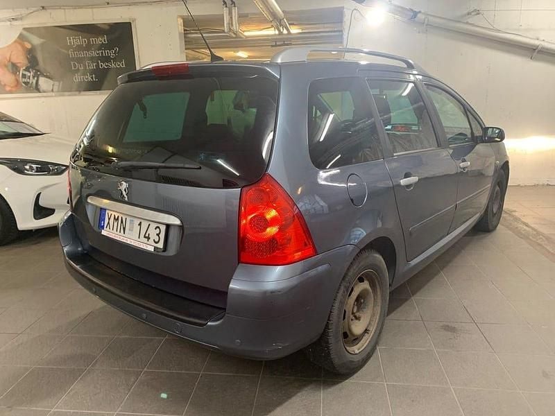 Begagnad Peugeot 307 140 HK (102 kW) 2006 Grå Kombi
