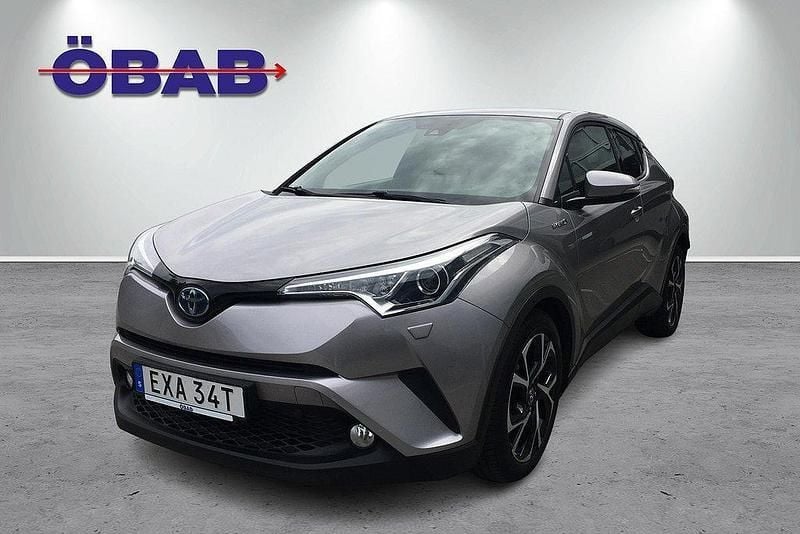 Mörkgrå Begagnad 2019 Toyota C-HR Edition SUV | 198 900 kr (Bra pris) - Bild 1/4